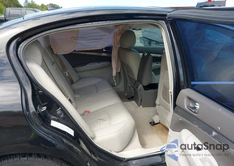 2013 Infiniti G37X from USA, damaged, VIN JN1CV6AR5DM751532